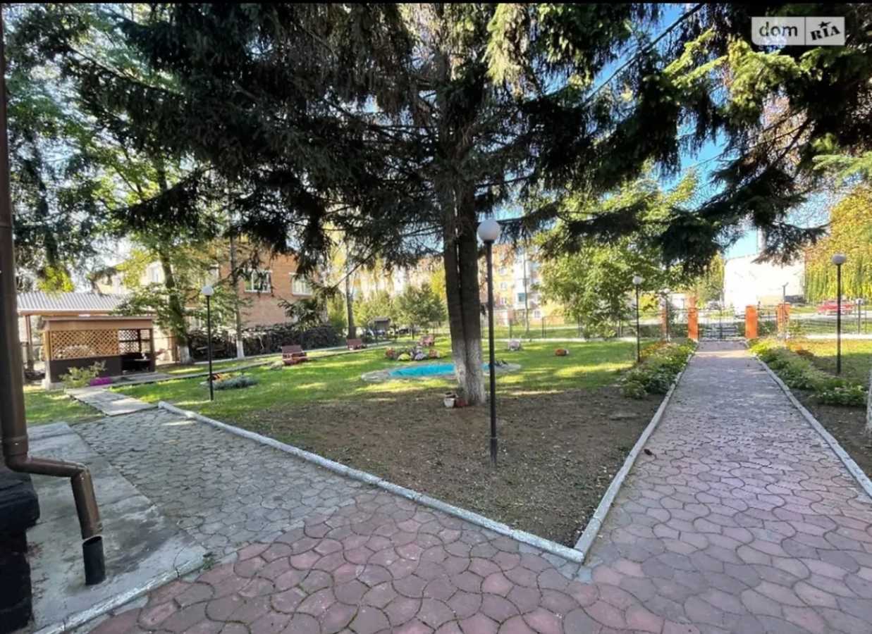 Продаж приміщення вільного призначення 1400 м², Григоровичів-Барських, 8