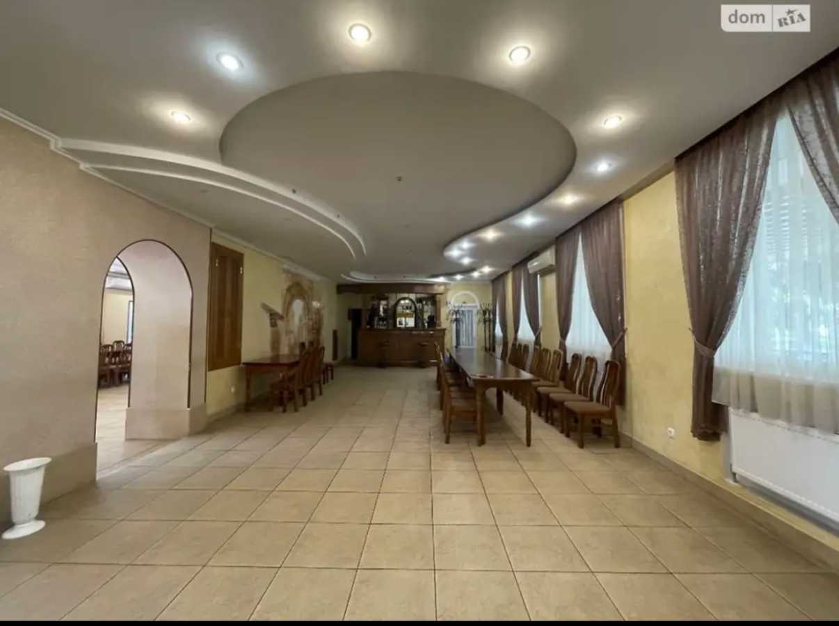 Продаж приміщення вільного призначення 1400 м², Григоровичів-Барських, 8