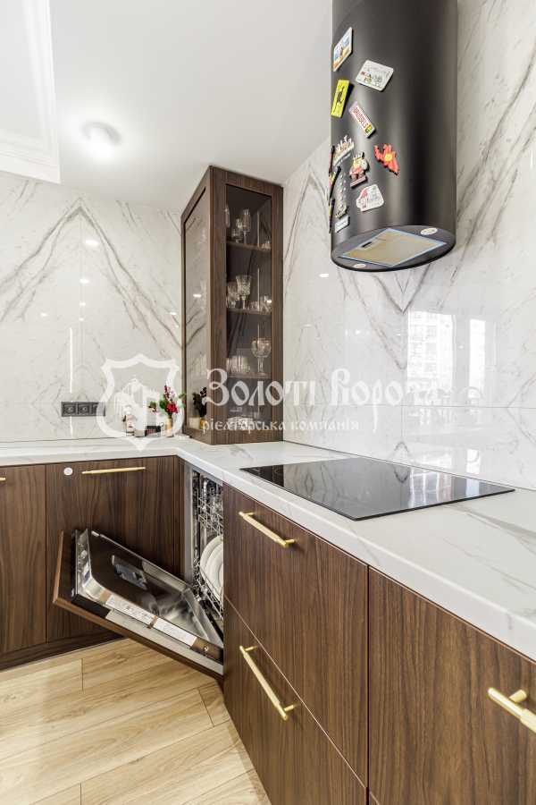 Продаж 3-кімнатної квартири 74.5 м², Велика Васильківська вул., 131