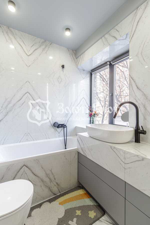 Продаж 3-кімнатної квартири 74.5 м², Велика Васильківська вул., 131