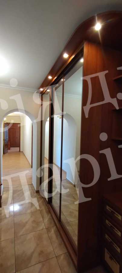 Оренда 3-кімнатної квартири 83.5 м², Лугова вул., 22