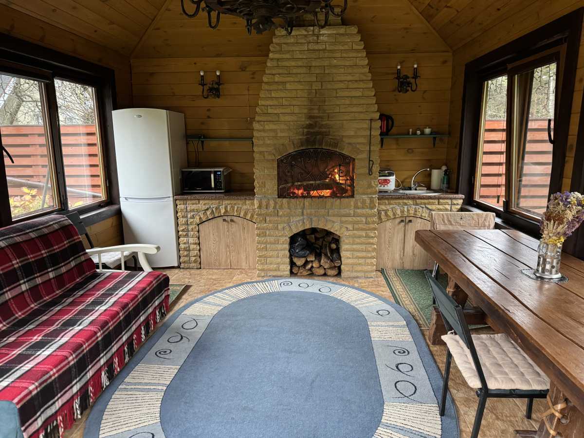 Коттедж посуточно 160 м², Лісова Поляна, 8