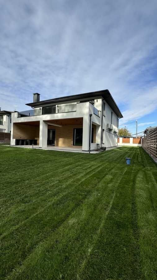 Продажа дома 290 м², Єдності