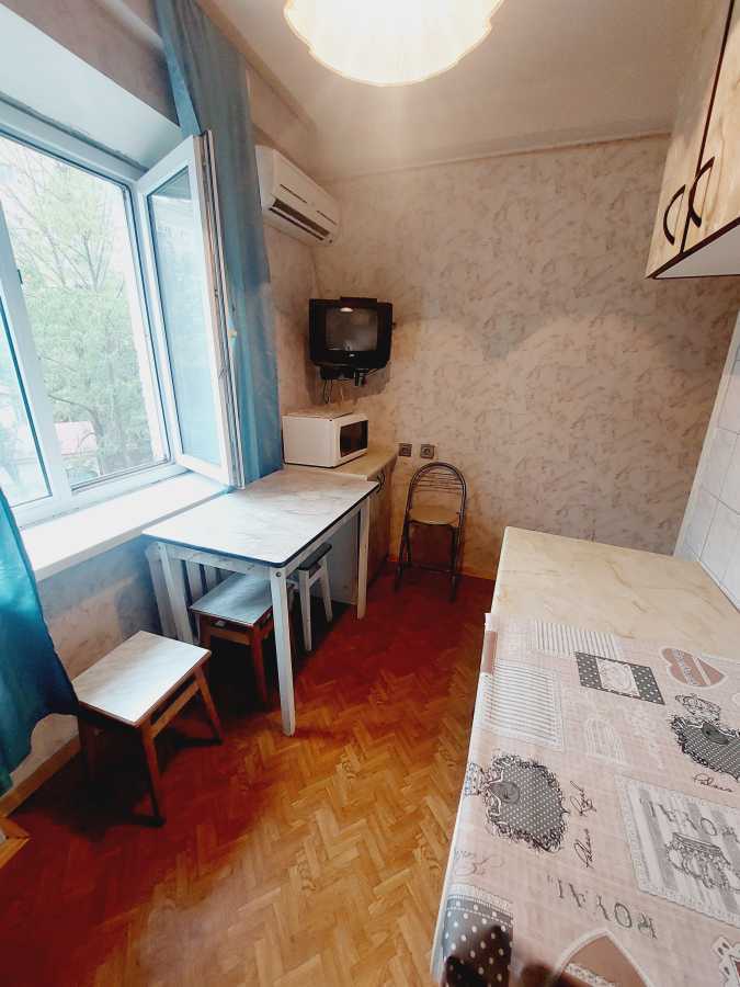 Аренда 2-комнатной квартиры 47 м², Академика Филатова ул., 1/22