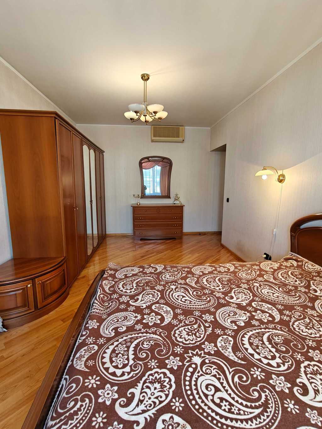 Аренда 3-комнатной квартиры 100 м², Леси Украинки бул., 21А