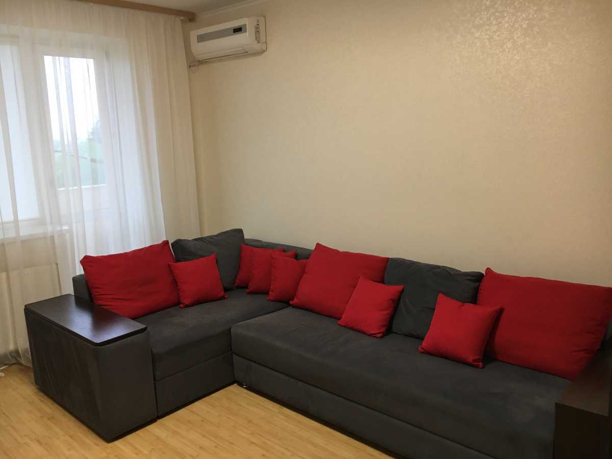 Продаж 1-кімнатної квартири 40 м², Соборна вул., 46