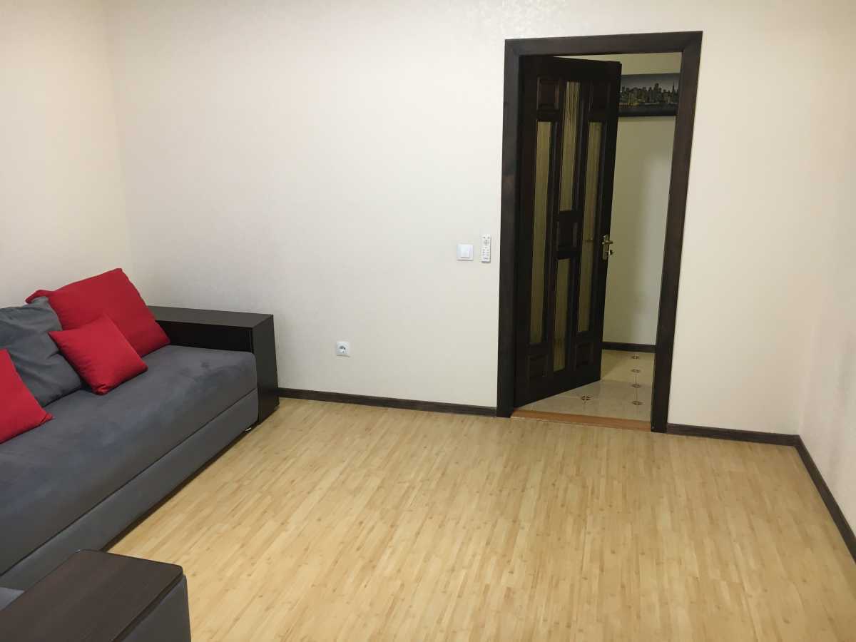 Продаж 1-кімнатної квартири 40 м², Соборна вул., 46