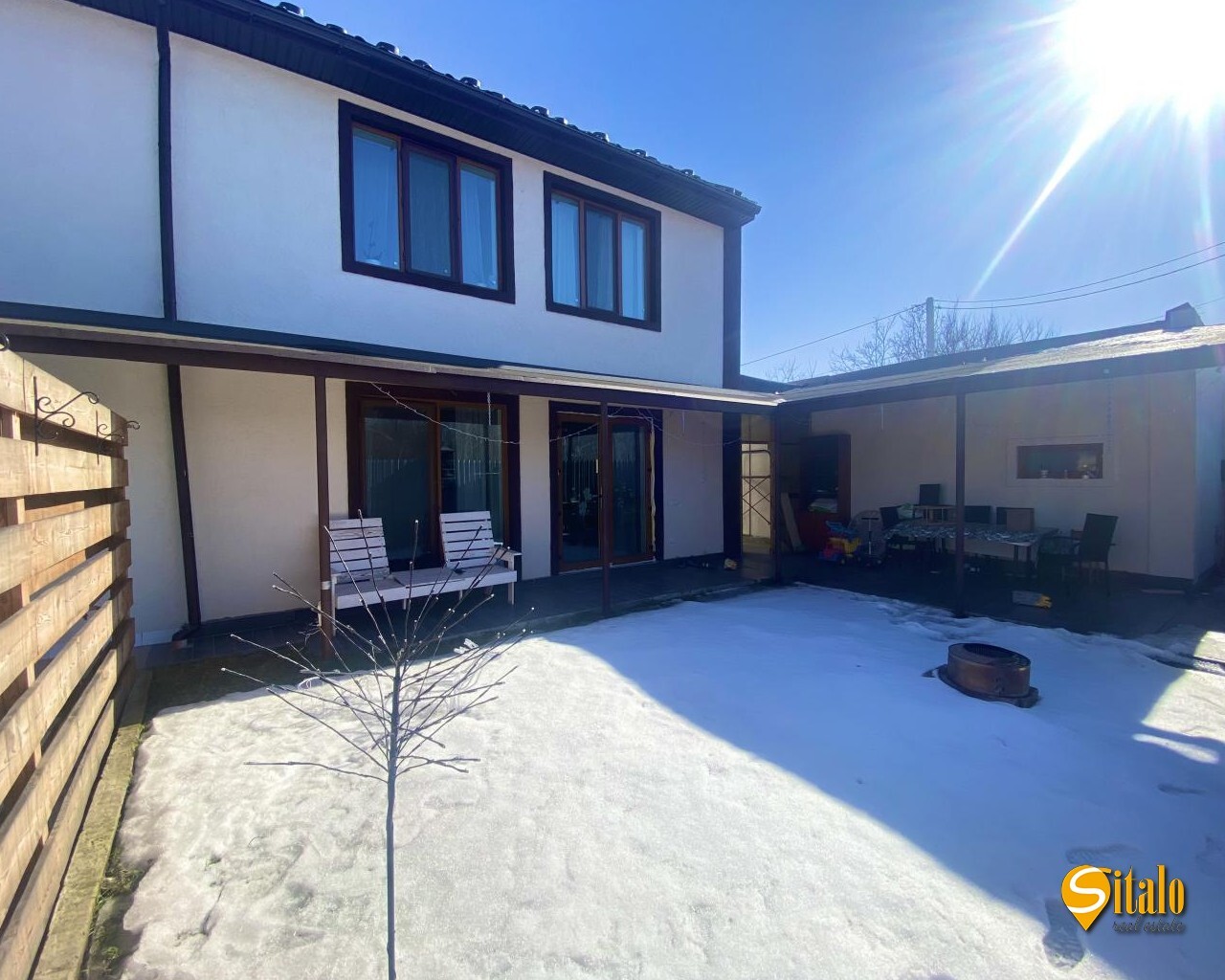 Продажа дома 212 м²