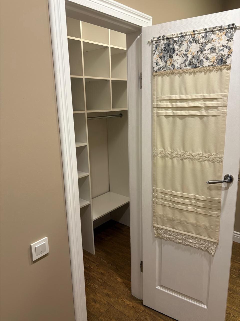 Продажа 2-комнатной квартиры 54 м², Массив Радужный ул., 14