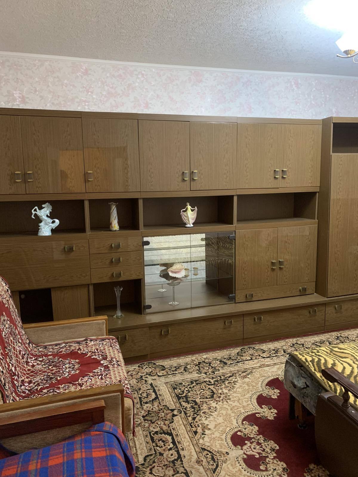 Оренда 1-кімнатної квартири 35 м², Петрова Генерала вул.