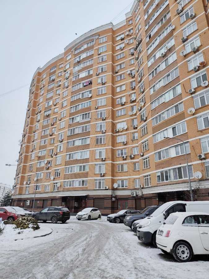 Продажа 1-комнатной квартиры 50 м², Машиностроителей ул., 17А