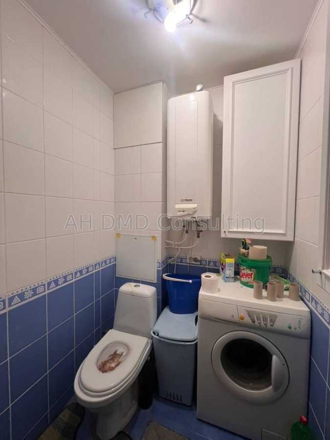 Продажа 4-комнатной квартиры 79 м², Анатолия Соловьяненко ул., 2/6