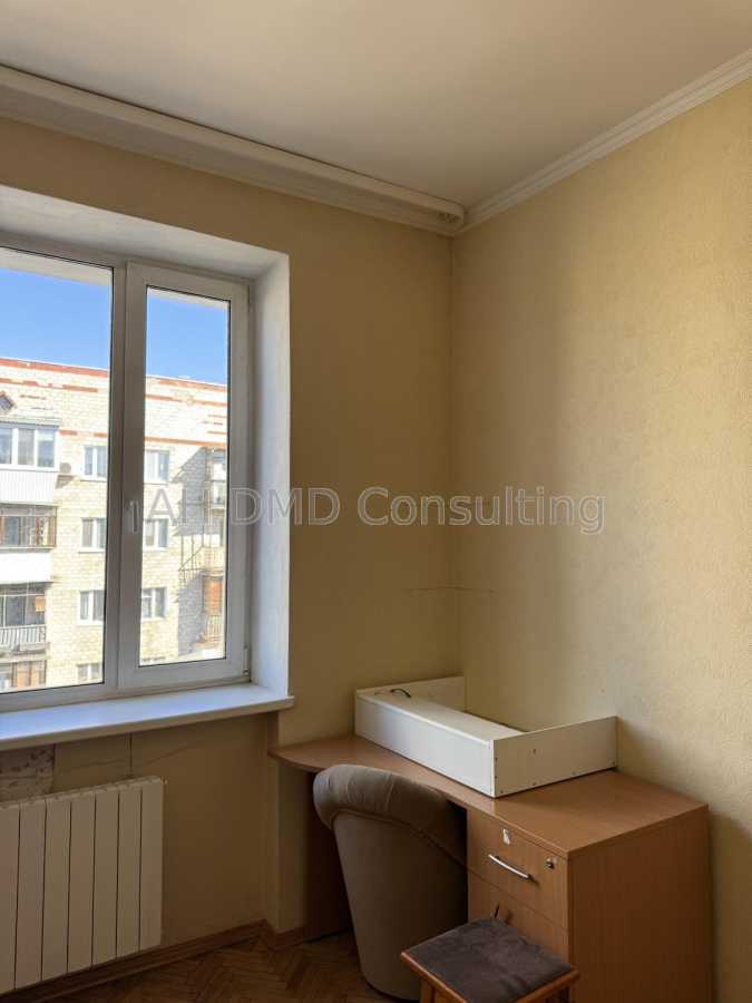 Продаж 3-кімнатної квартири 90.6 м², Голосіївський просп., 102/1