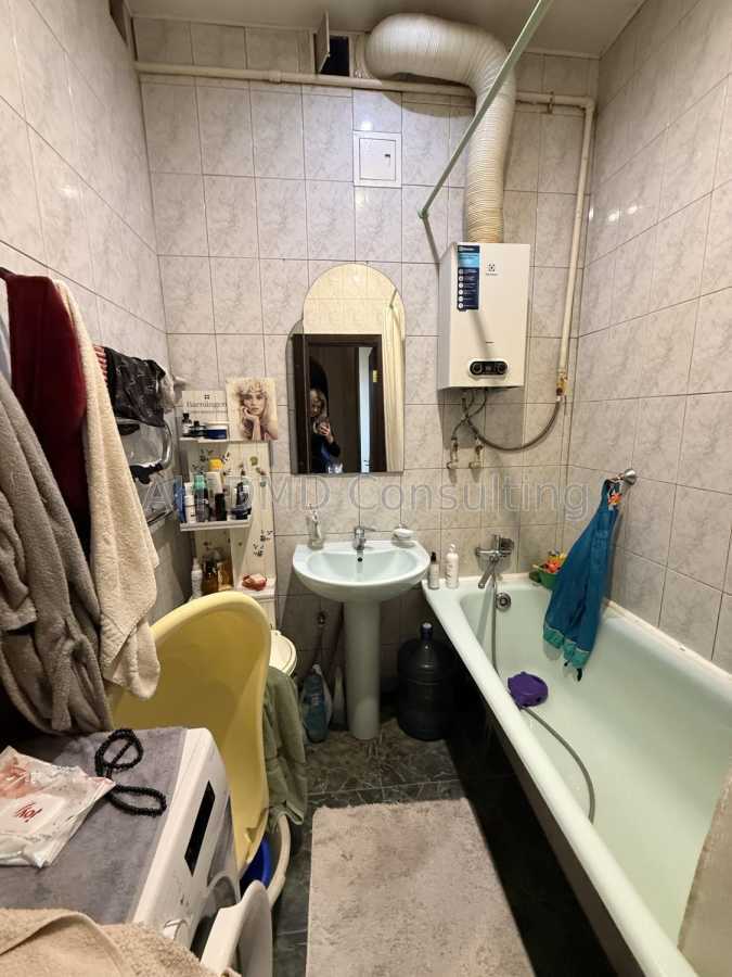 Продаж 3-кімнатної квартири 90.6 м², Голосіївський просп., 102/1