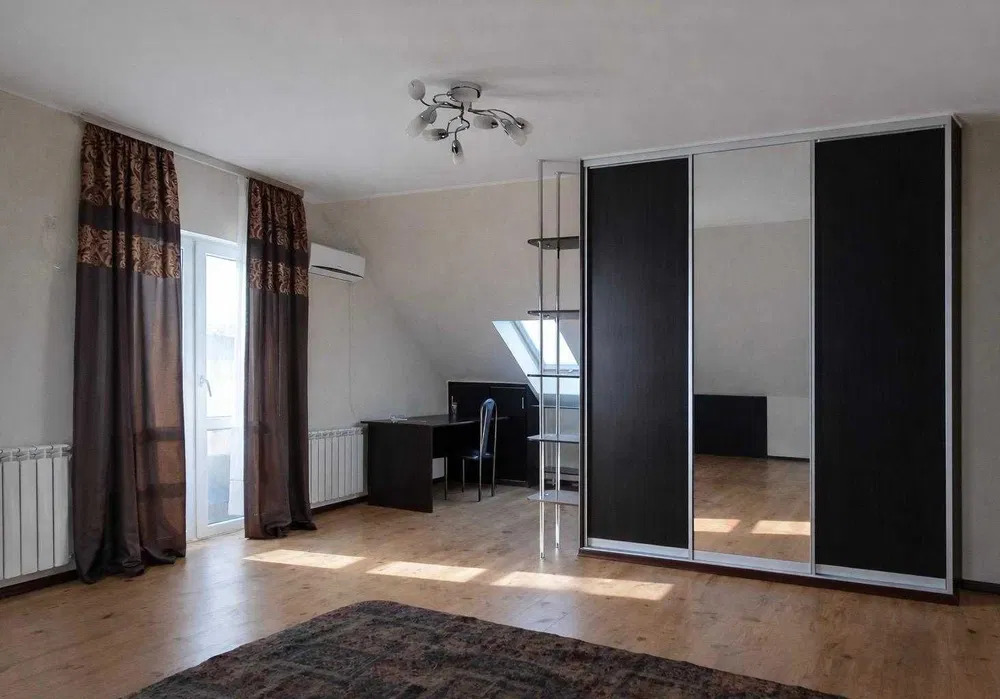 Оренда будинку 127 м²