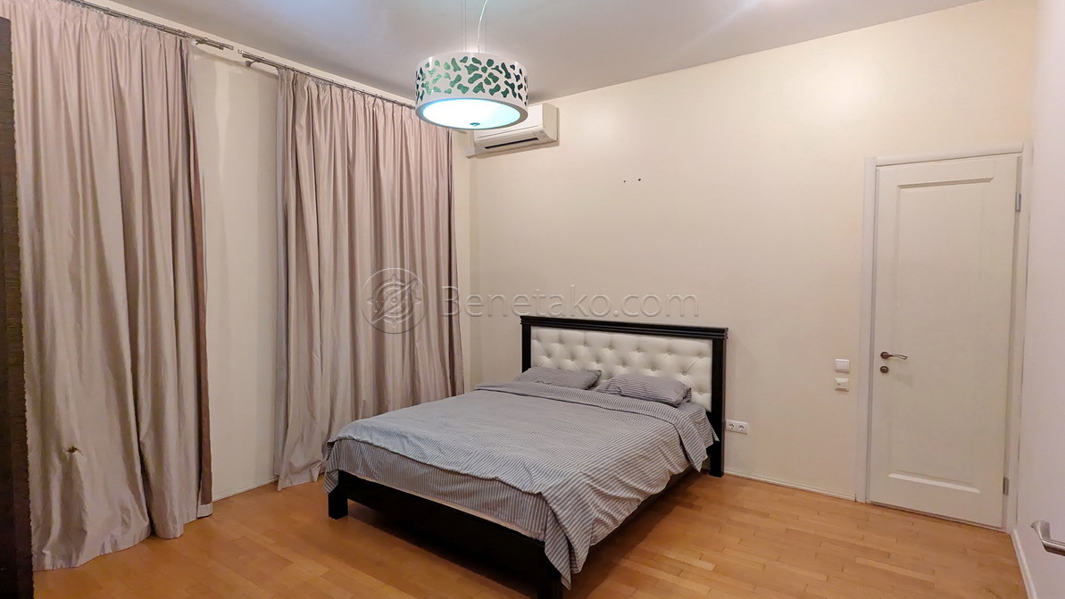 Аренда 4-комнатной квартиры 150 м², Маразлиевская ул., 54