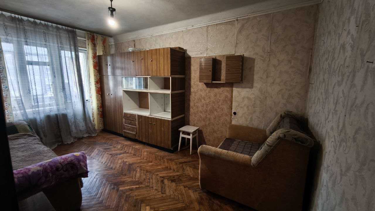 Продаж 2-кімнатної квартири 43 м², Олимпійська вул., 1