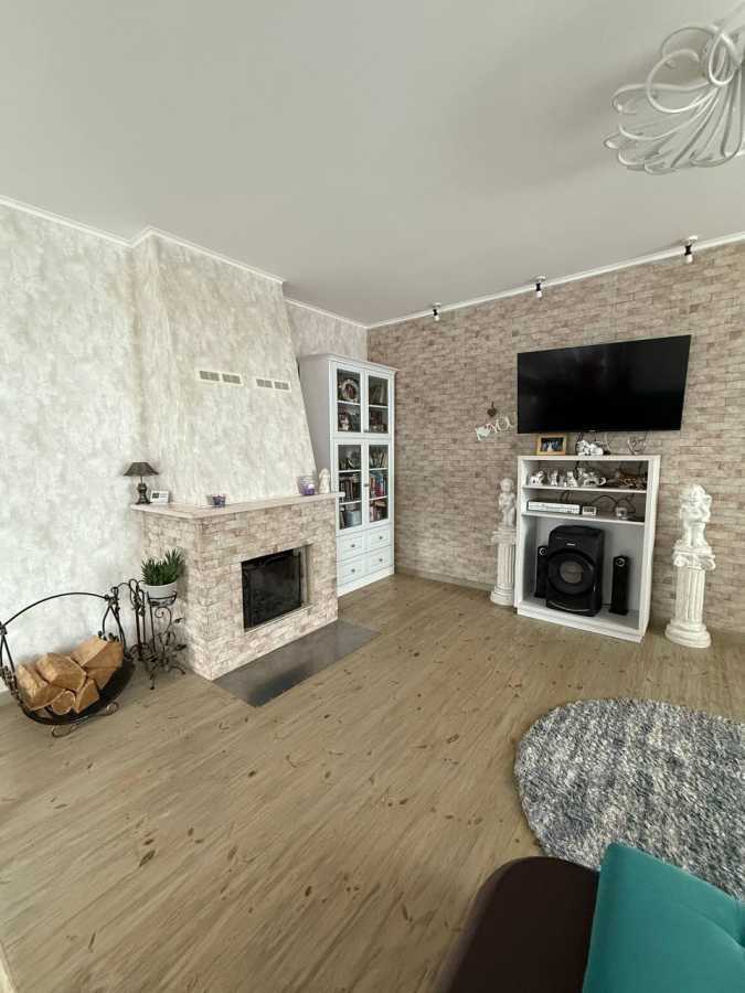 Аренда дома 360 м², Озерна