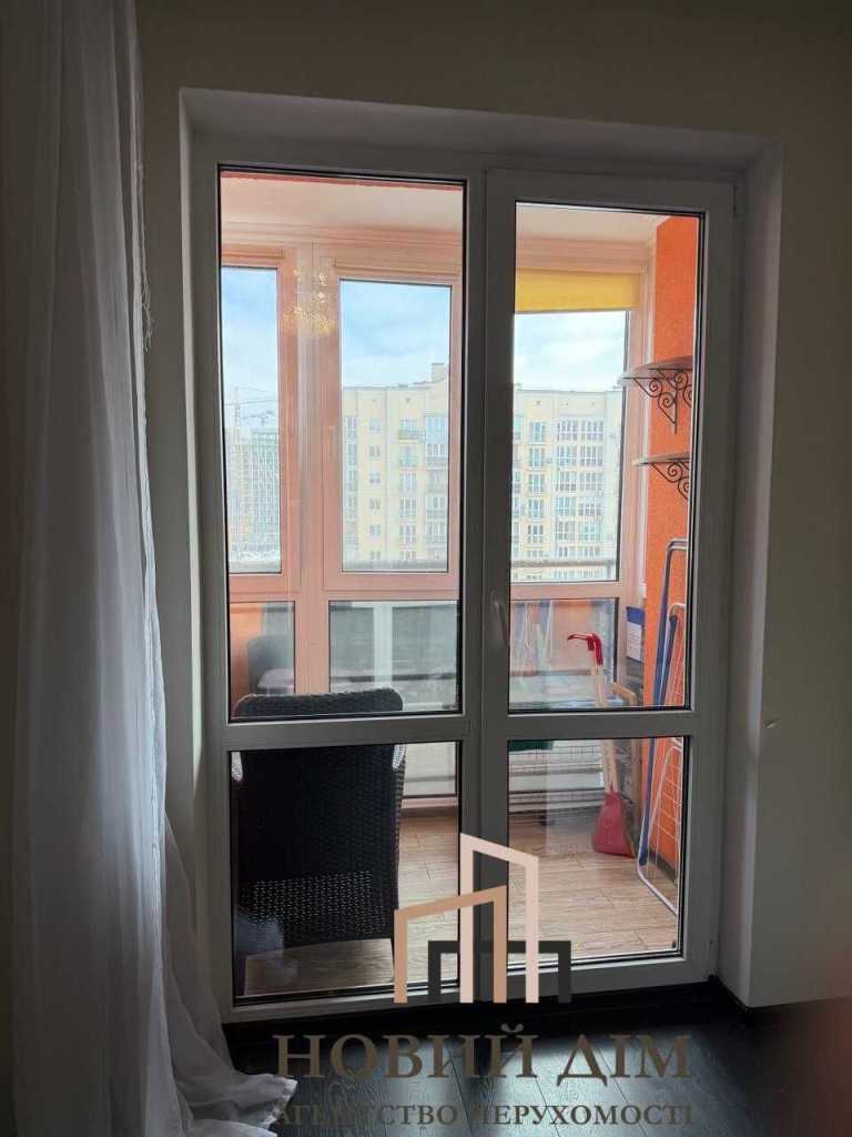 Продаж 1-кімнатної квартири 50.8 м², Метрологічна вул., 9В