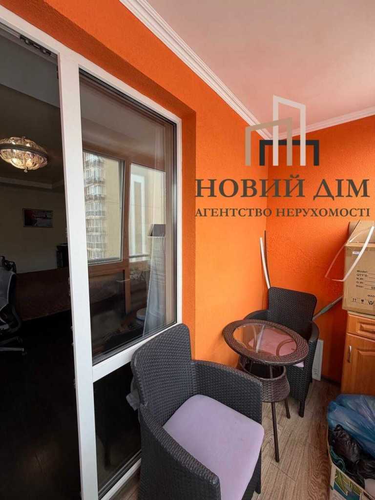 Продаж 1-кімнатної квартири 50.8 м², Метрологічна вул., 9В