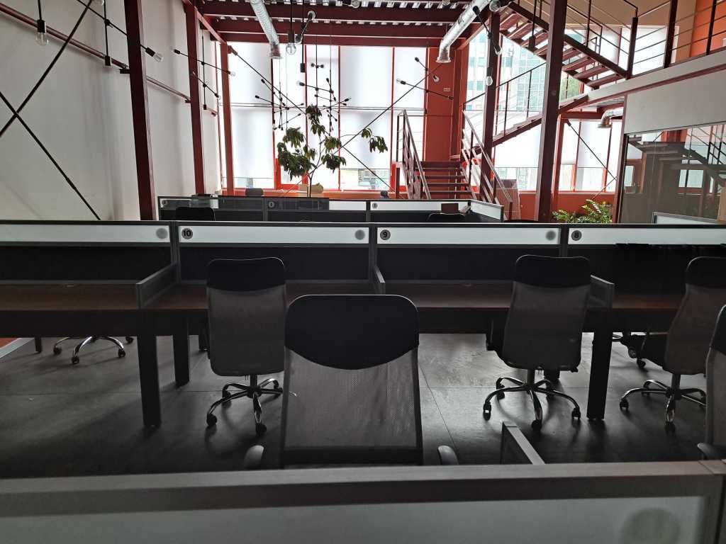 Аренда офиса 485 м², Евгения Сверстюка ул., 11