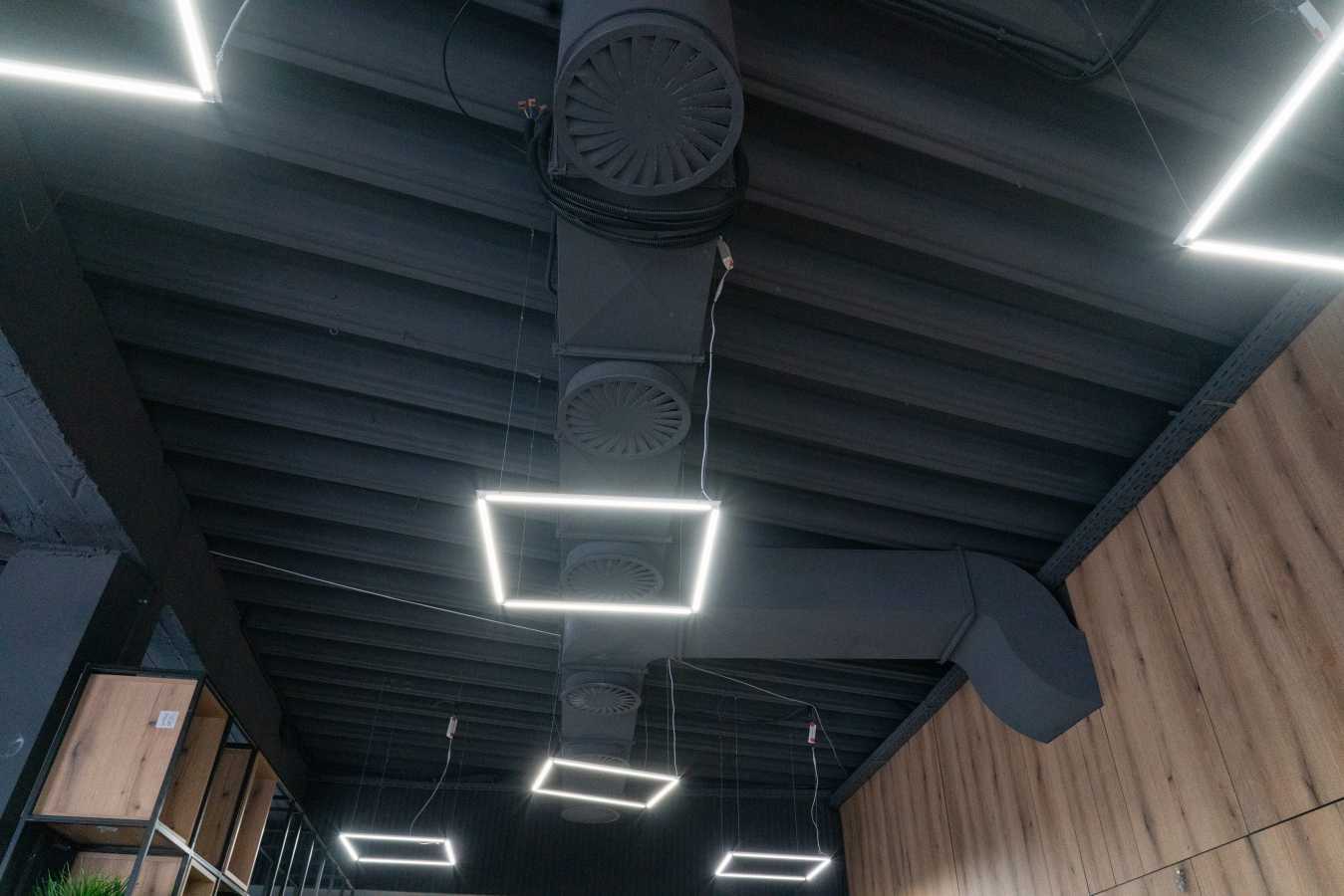 Аренда офиса 530 м², Ивана Орлая ул., Чендея, 5