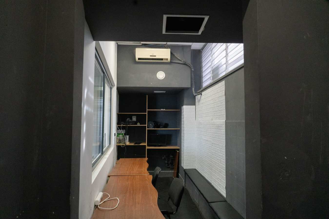 Аренда офиса 530 м², Ивана Орлая ул., Чендея, 5