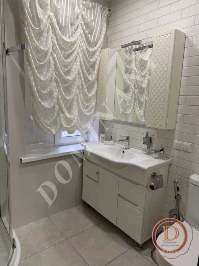 Продажа дома 255 м², Солидарности ул.