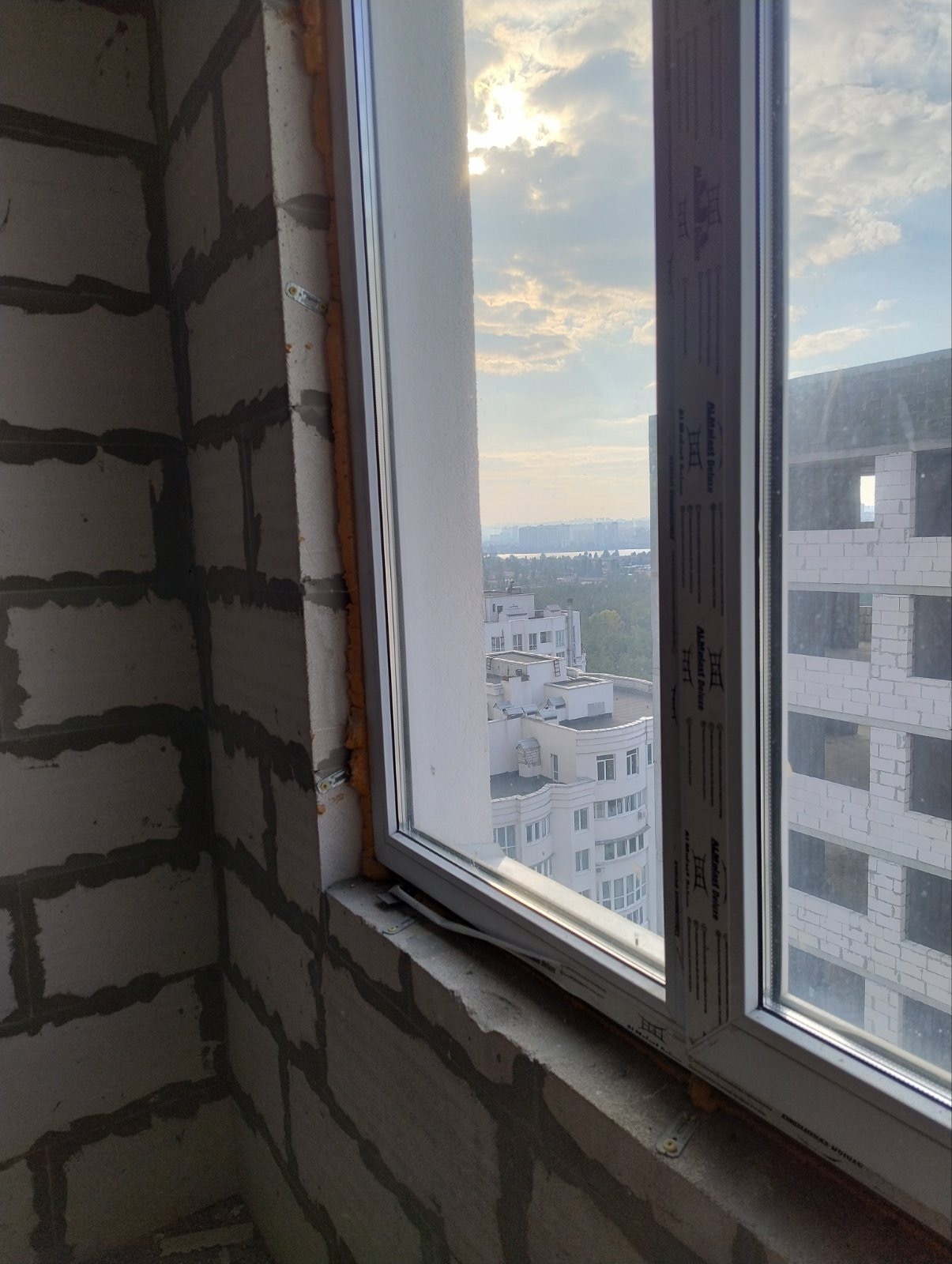 Продаж 1-кімнатної квартири 38.4 м², Світла вул., 3А