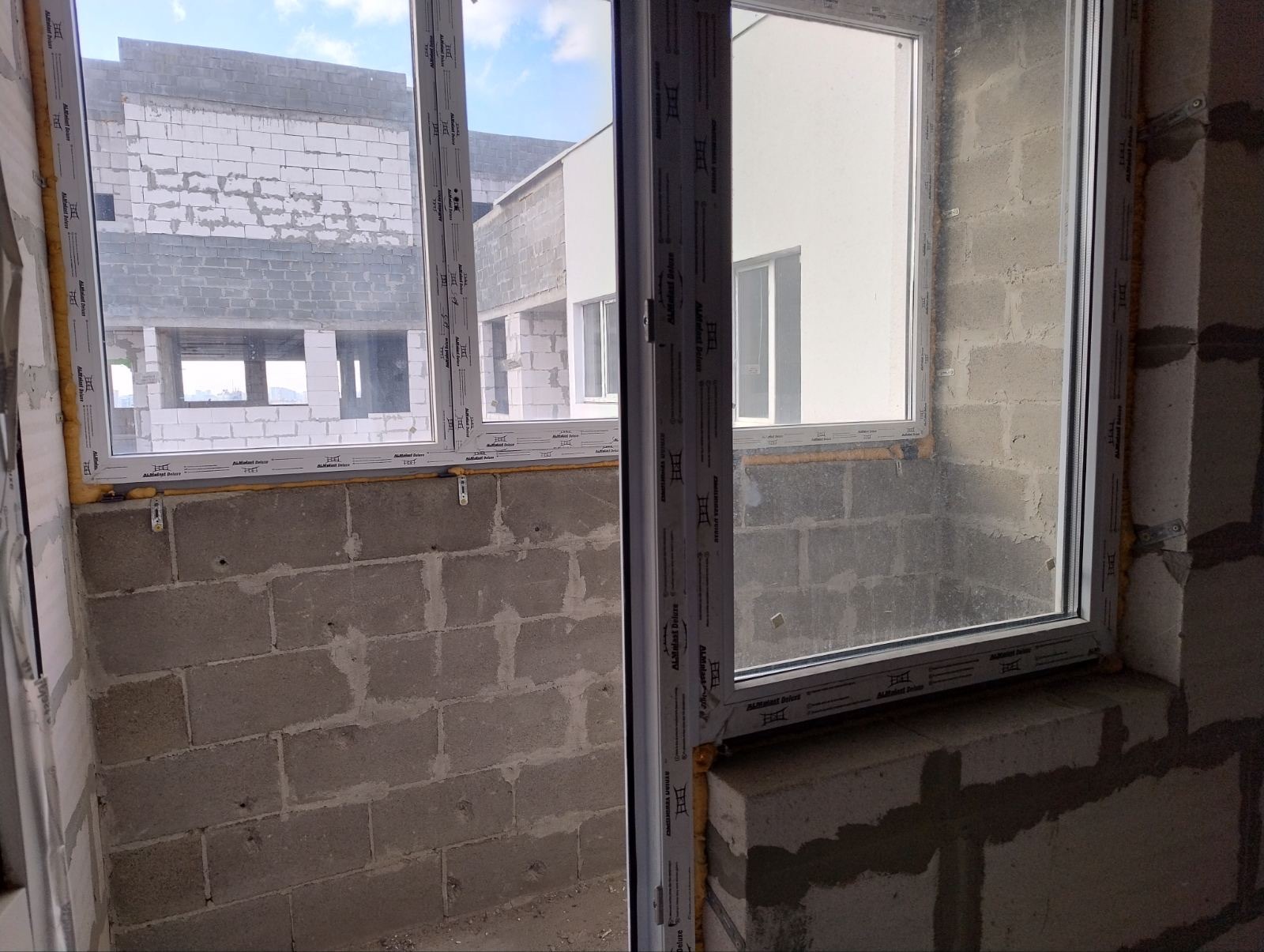 Продаж 1-кімнатної квартири 38.4 м², Світла вул., 3А