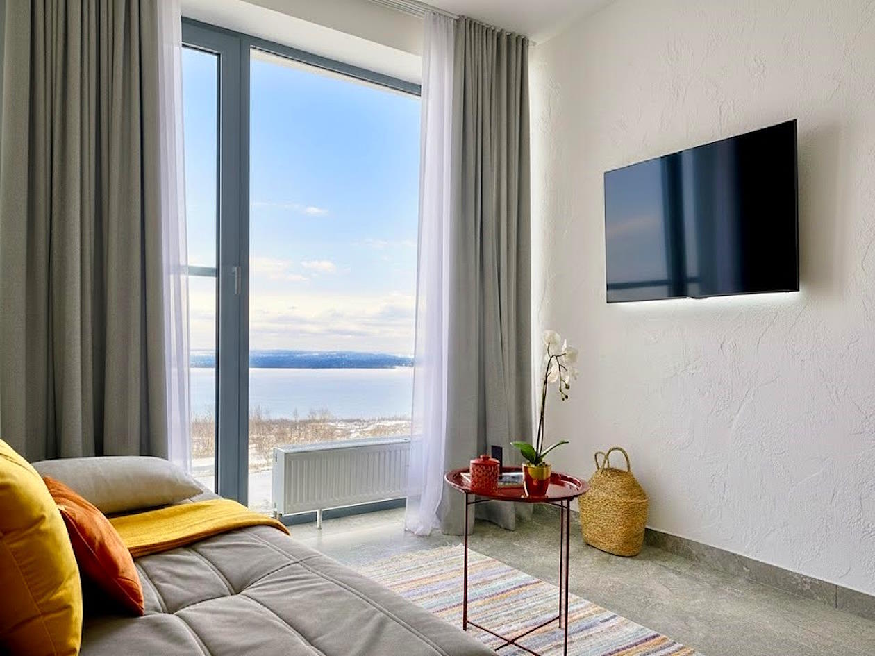 2-комнатная квартира посуточно 56 м², Набережная Победы ул., 7