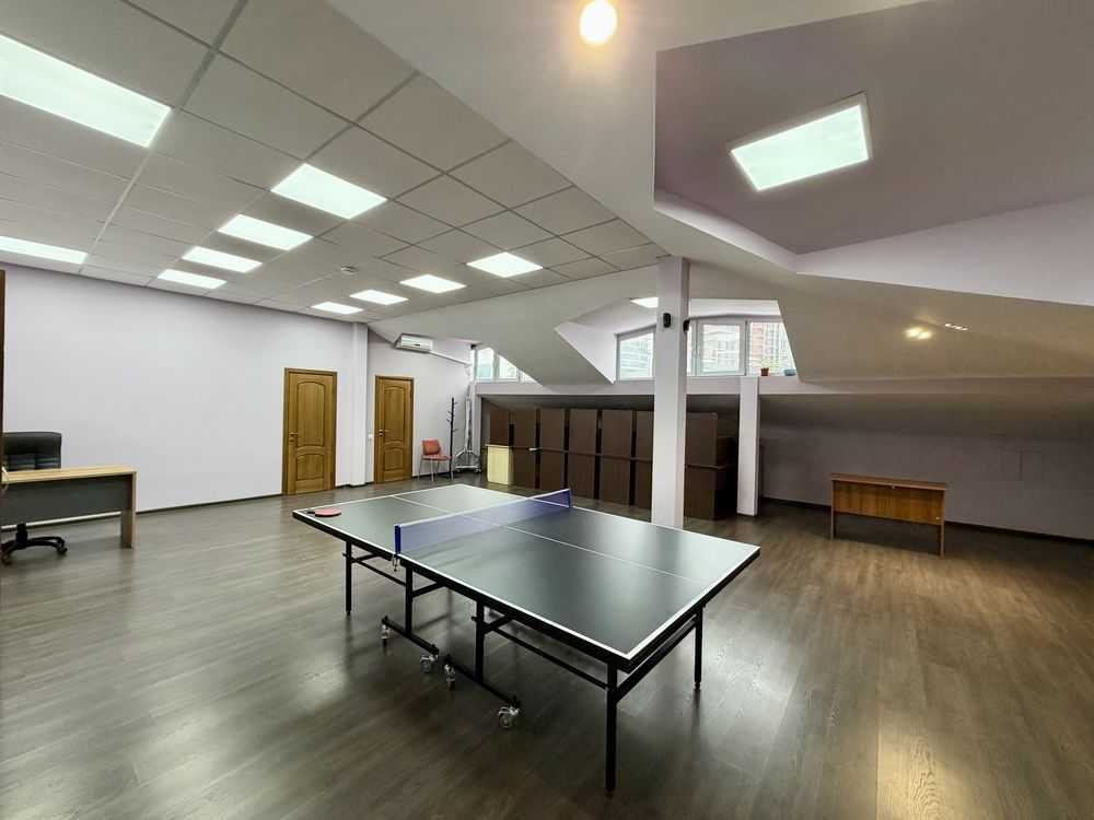 Продаж офісу 142.7 м², Глибочицька вул., 40