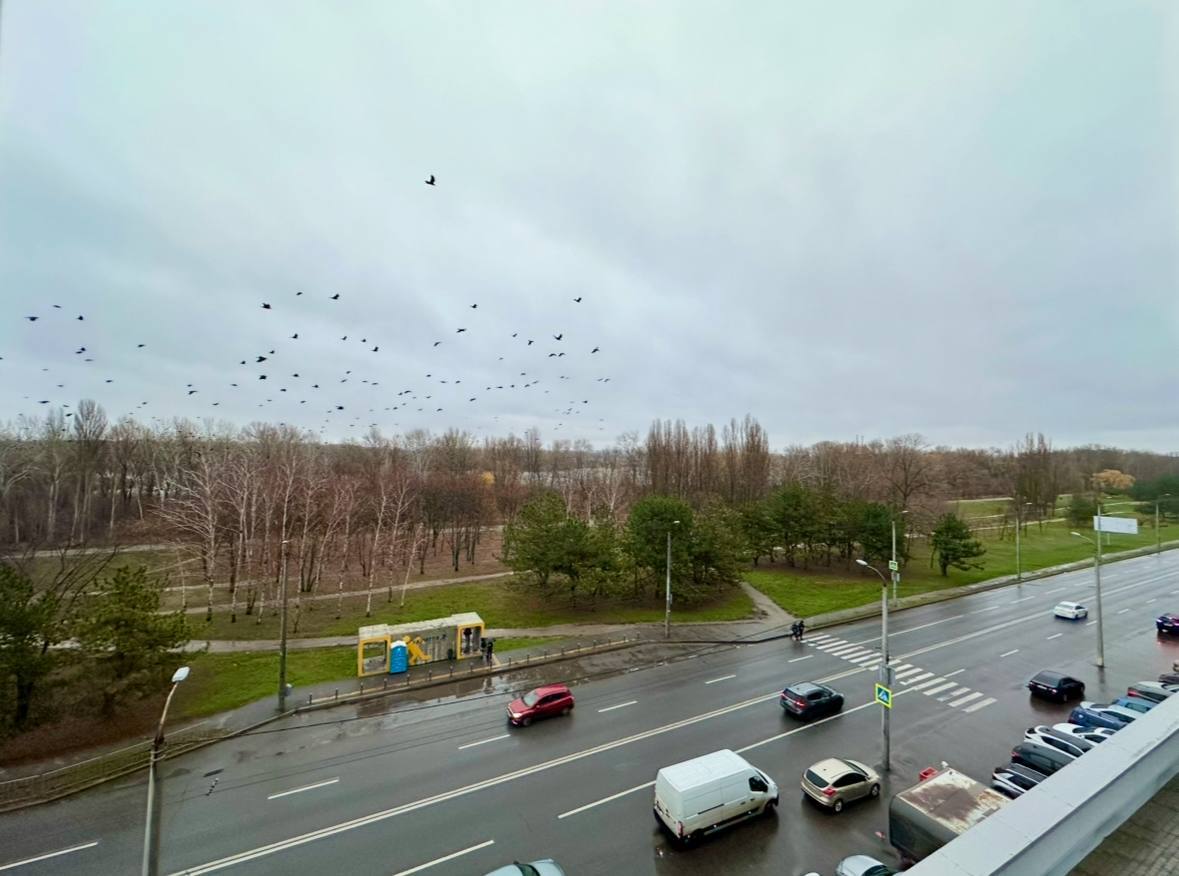 Продаж 2-кімнатної квартири 81 м², Набережна Перемоги вул.