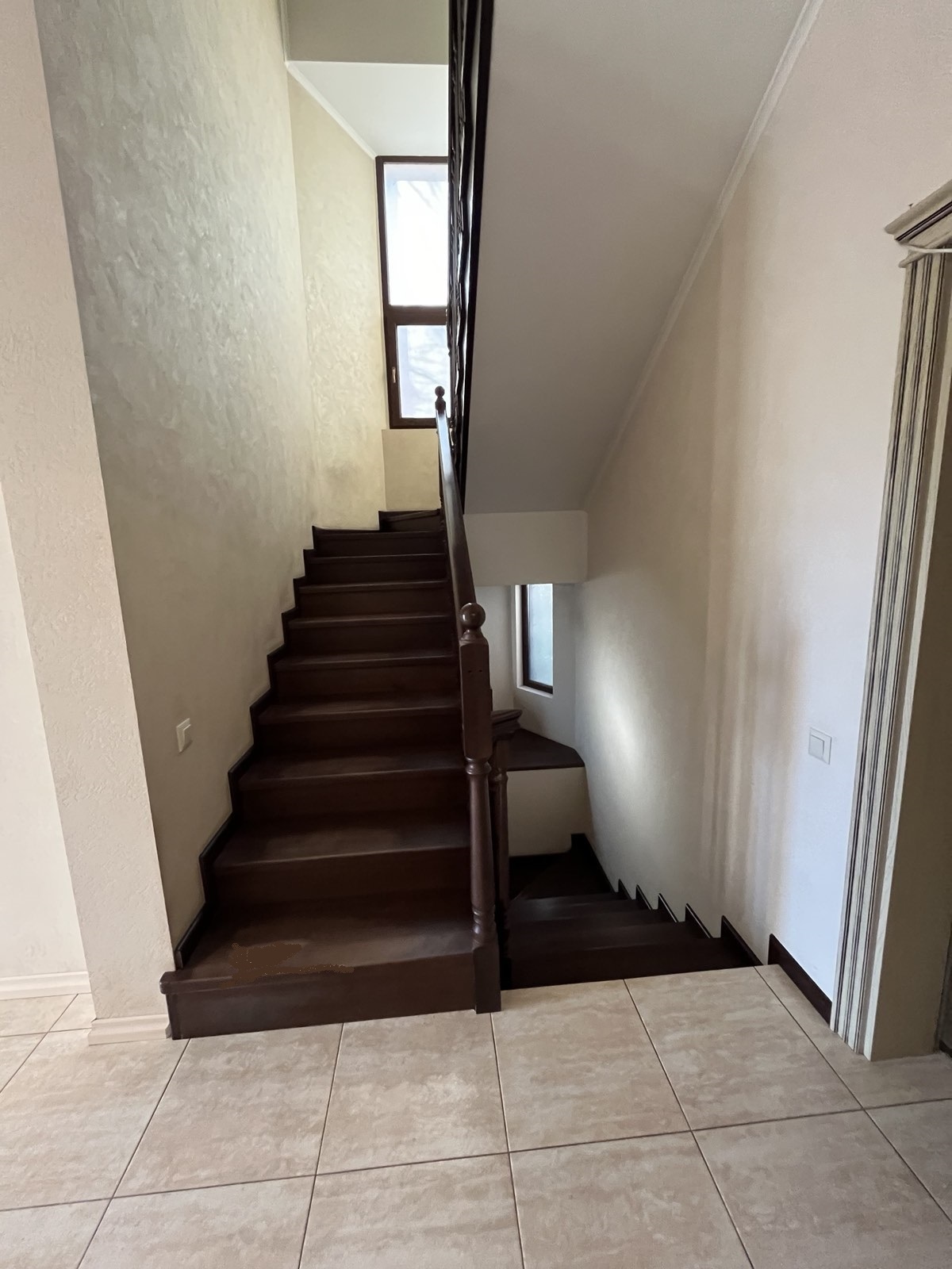 Продажа дома 300 м², Корабельная ул.