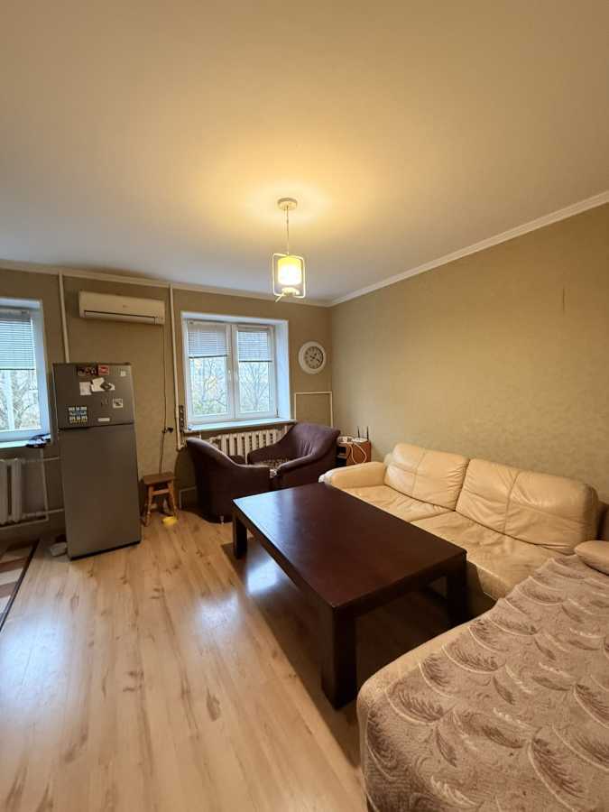 Продажа 2-комнатной квартиры 56 м², Ильичевская ул., Парковая, 12