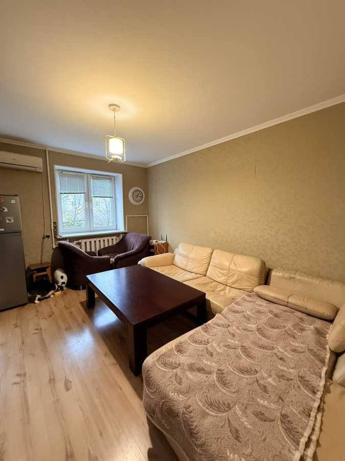 Продажа 2-комнатной квартиры 56 м², Ильичевская ул., Парковая, 12