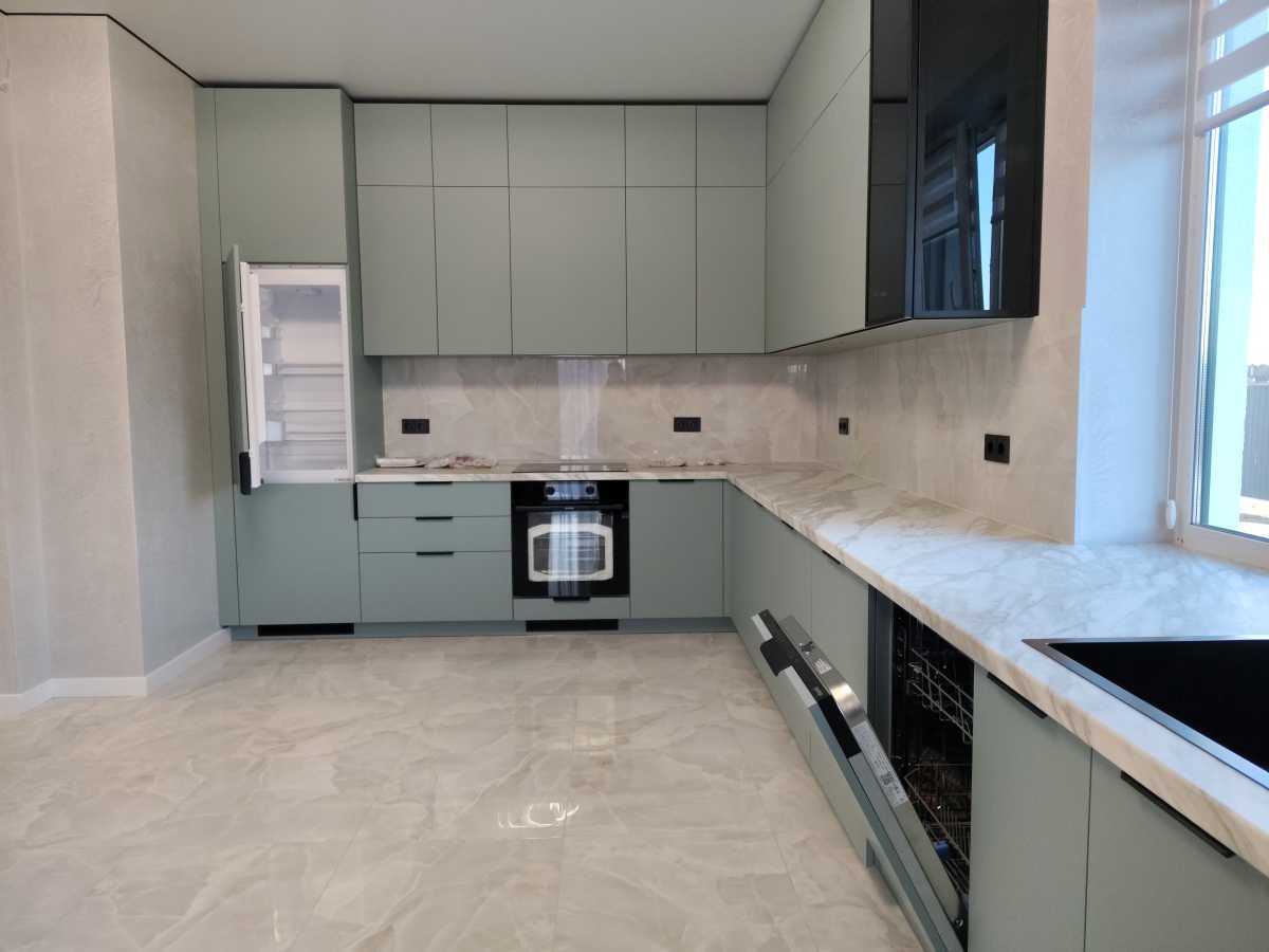 Продажа дома 100 м², Шкільна