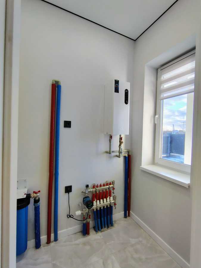 Продажа дома 100 м², Шкільна