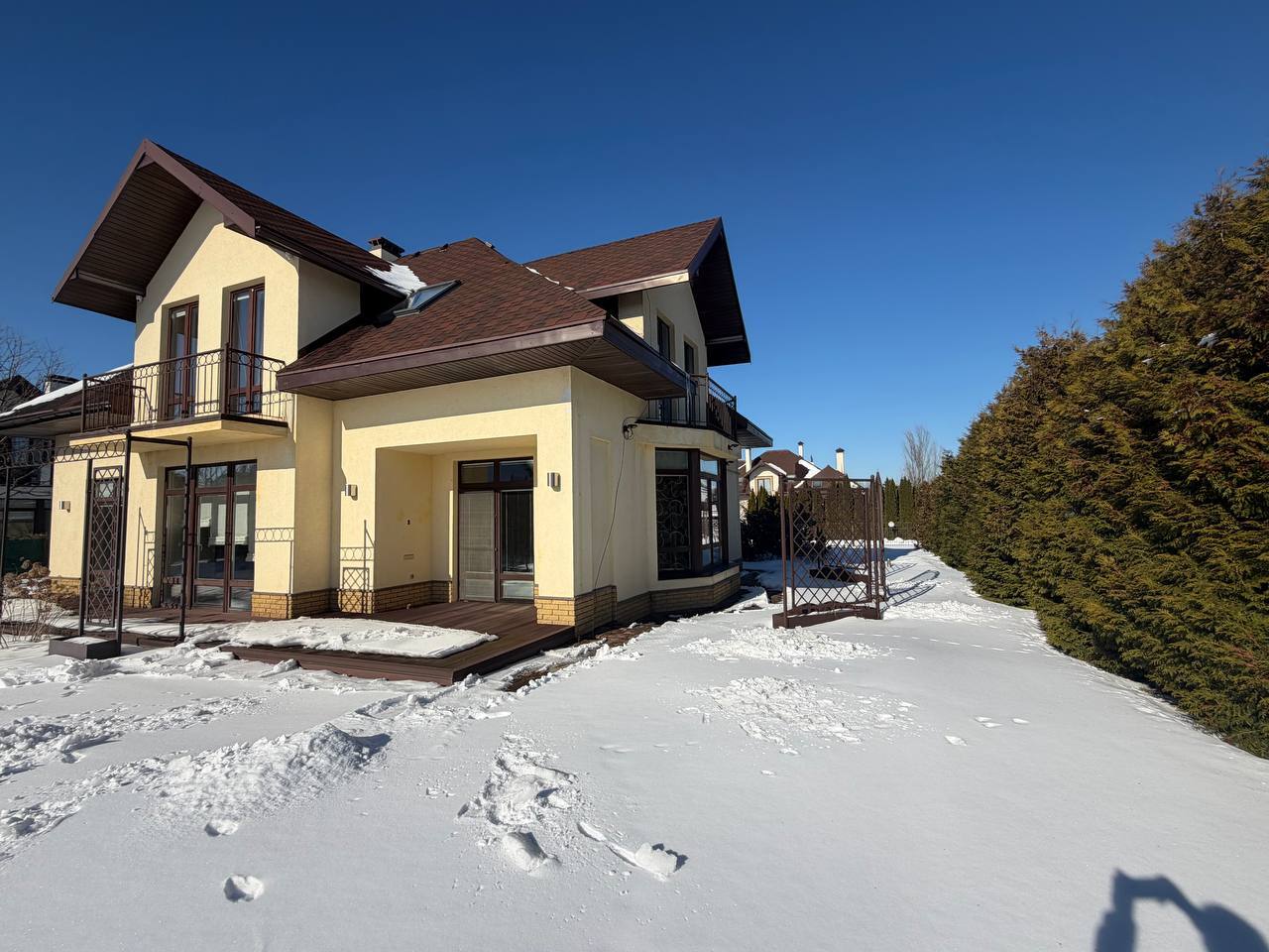 Продажа дома 322 м²