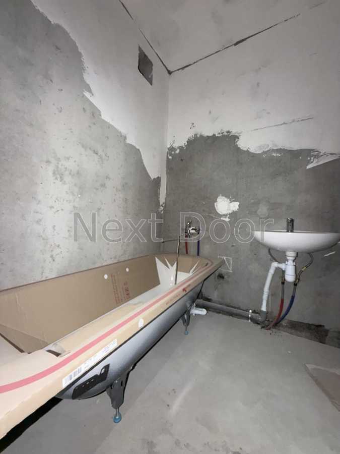 Продаж 3-кімнатної квартири 101.5 м², Бориса Гмирі вул., Антоненка-Давидовича, 1