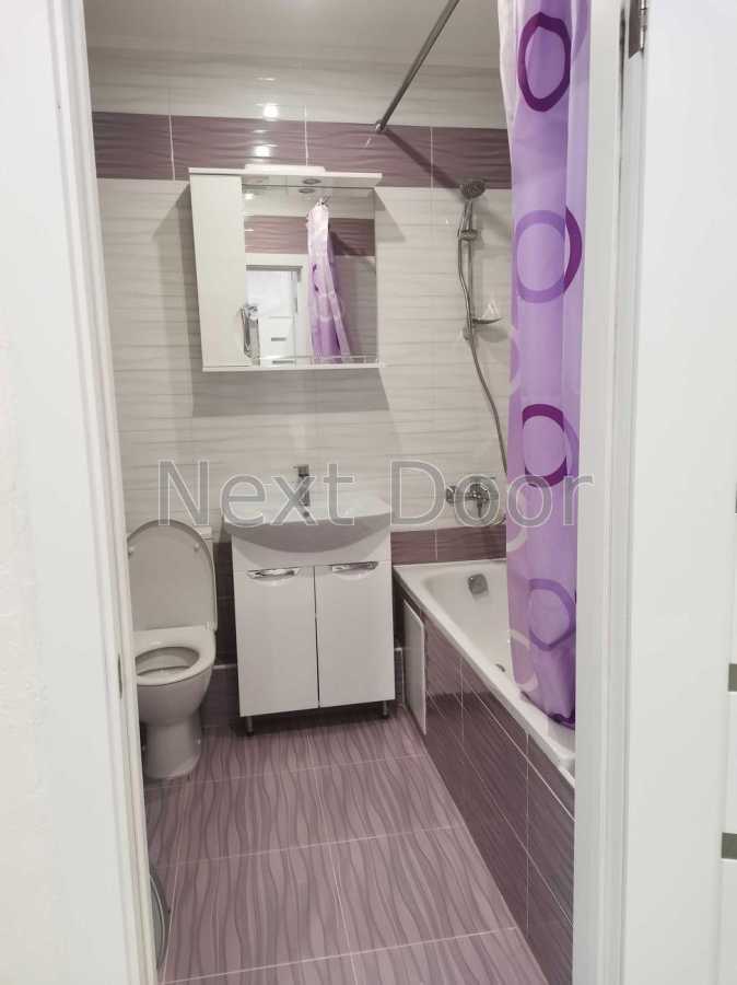 Продажа 1-комнатной квартиры 42 м², Вячеслава Черновола ул., 6