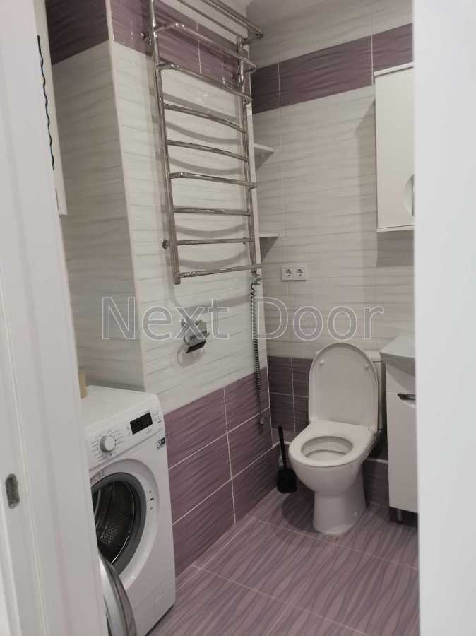 Продажа 1-комнатной квартиры 42 м², Вячеслава Черновола ул., 6