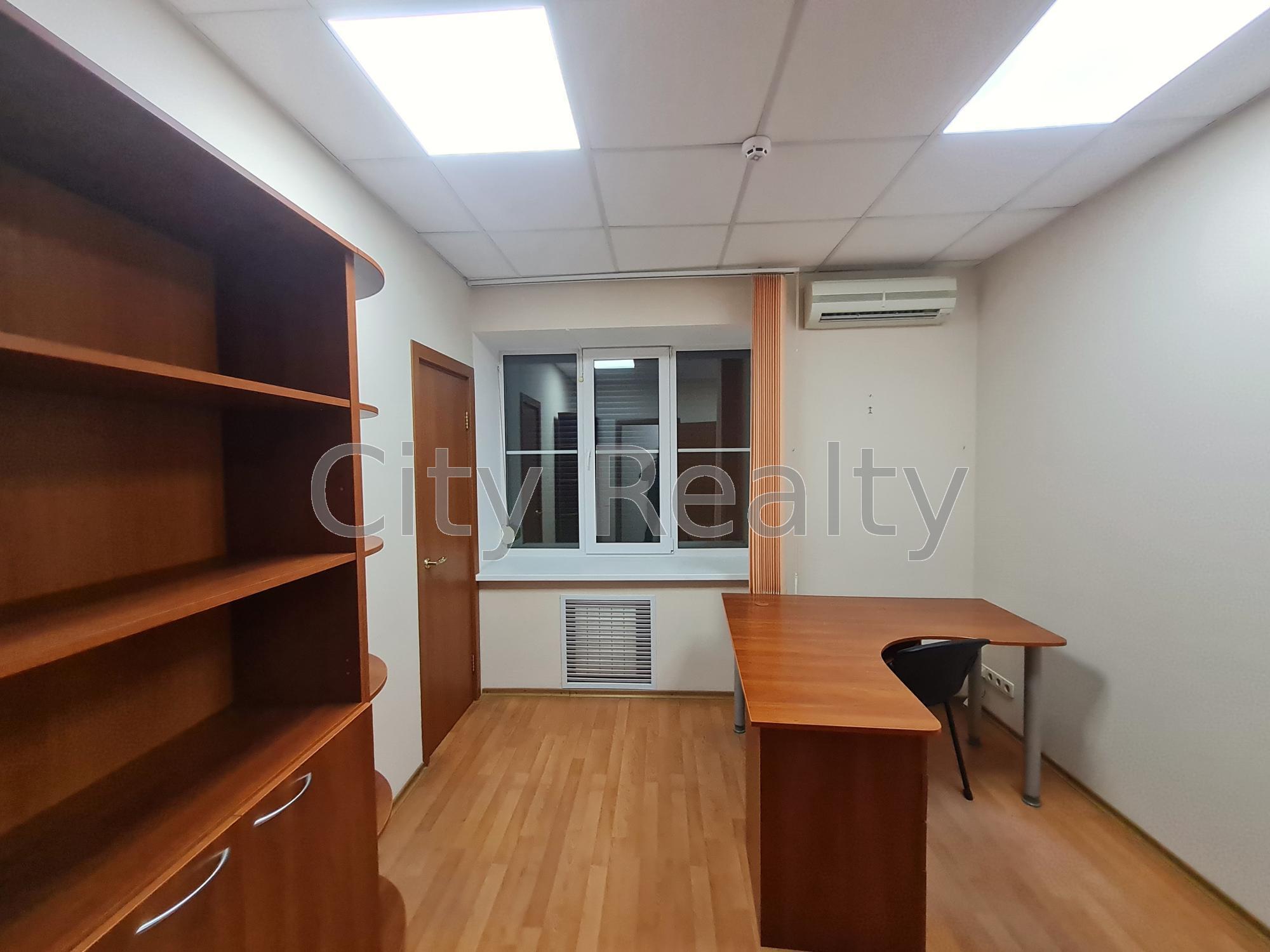 Оренда офісу 184 м², Шовковична вул., 7А