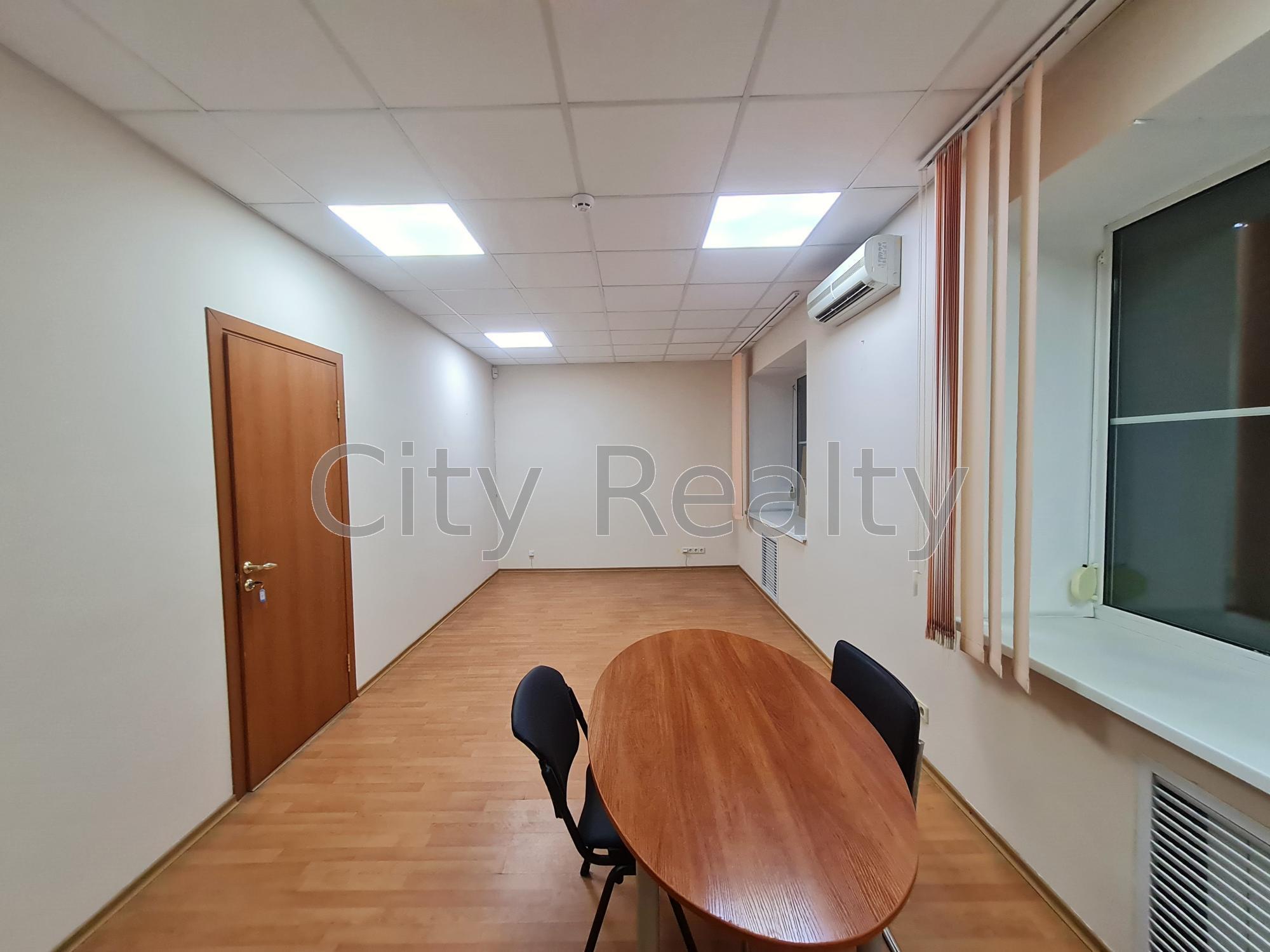 Оренда офісу 184 м², Шовковична вул., 7А