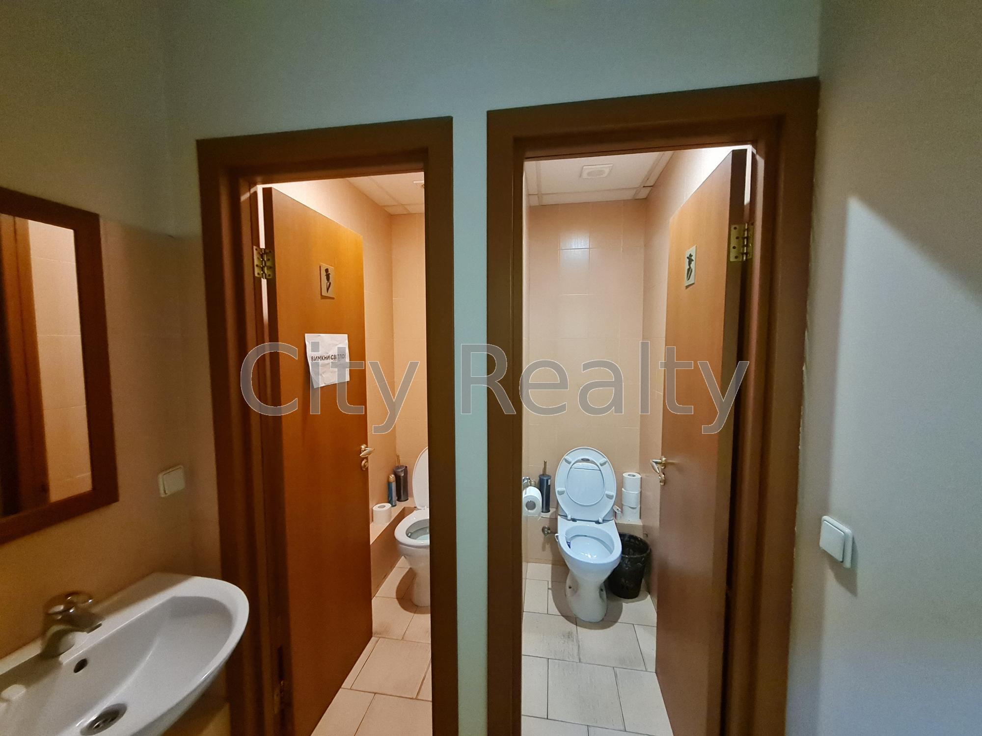 Оренда офісу 184 м², Шовковична вул., 7А