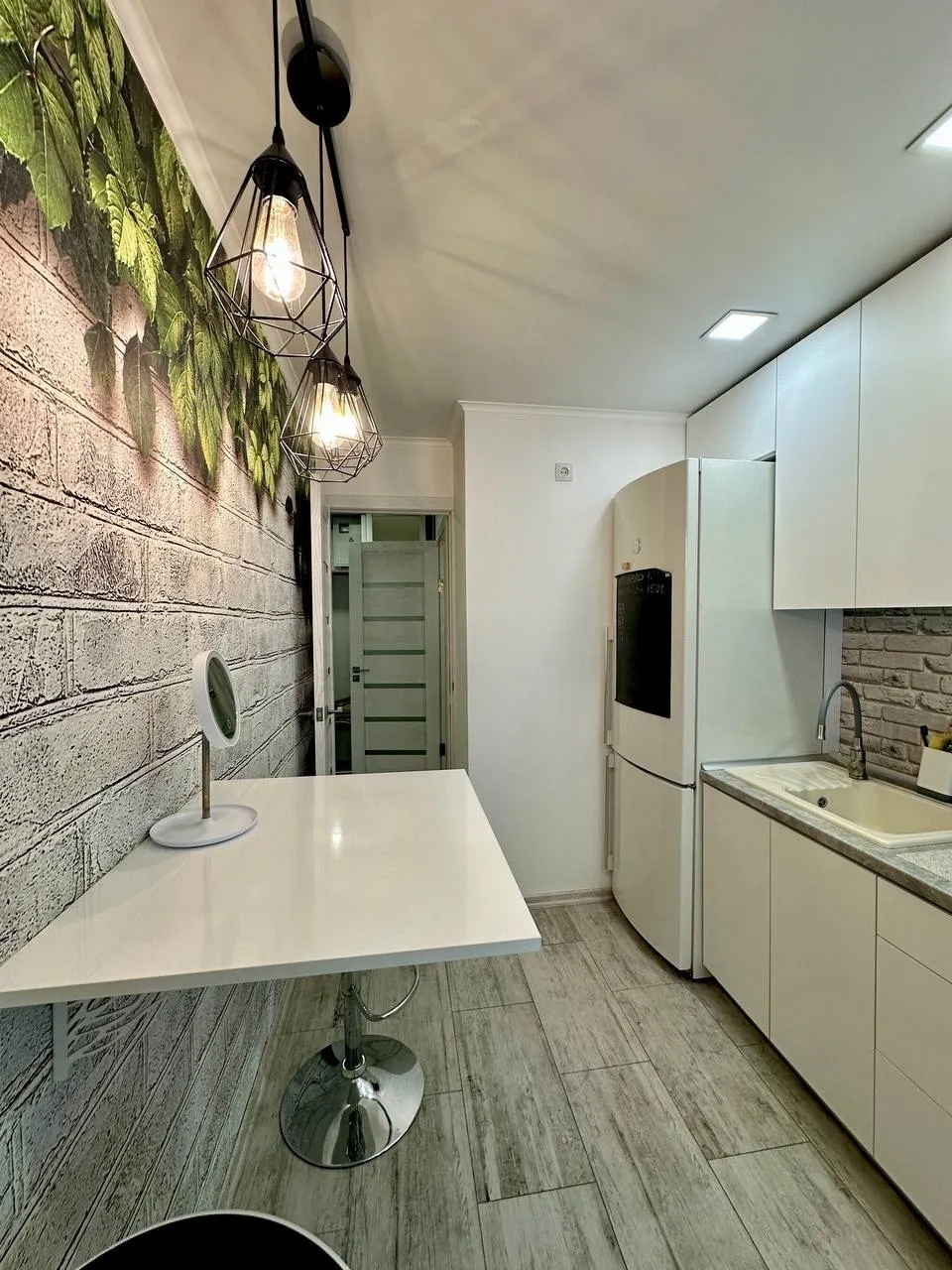 Продаж 3-кімнатної квартири 57 м², Маршала Малиновського вул., 12