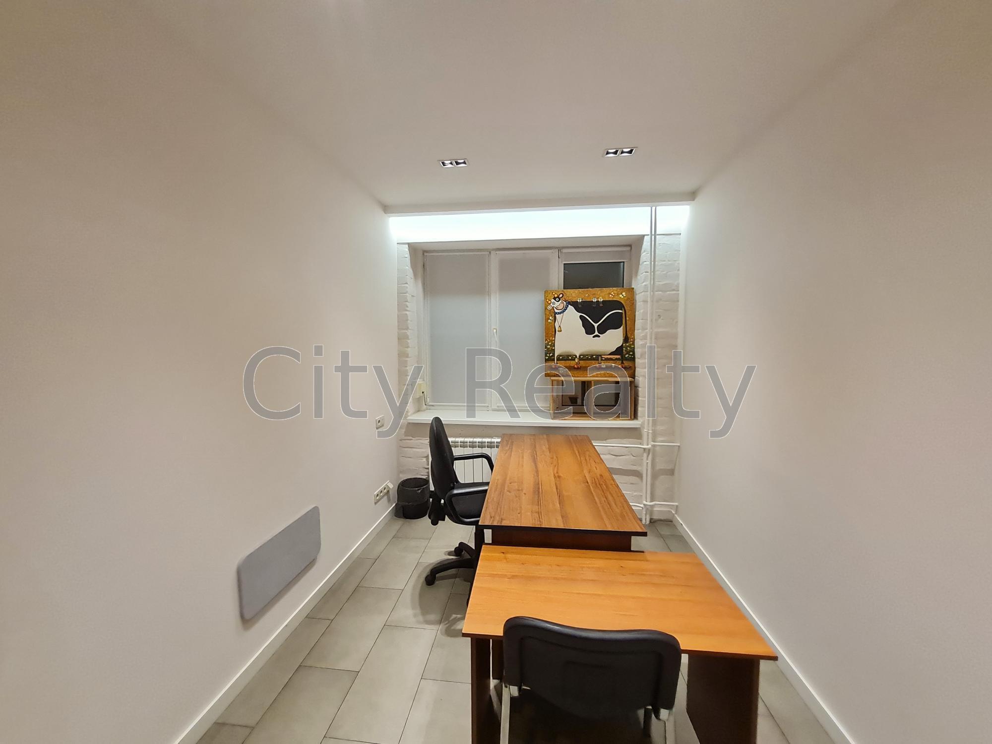 Оренда офісу 87 м², Шовковична вул., 7А