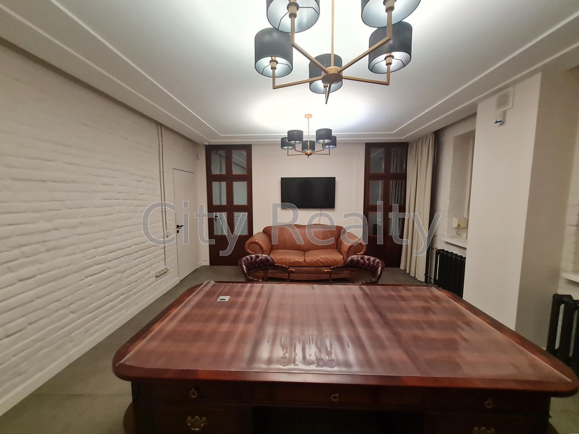 Оренда офісу 87 м², Шовковична вул., 7А