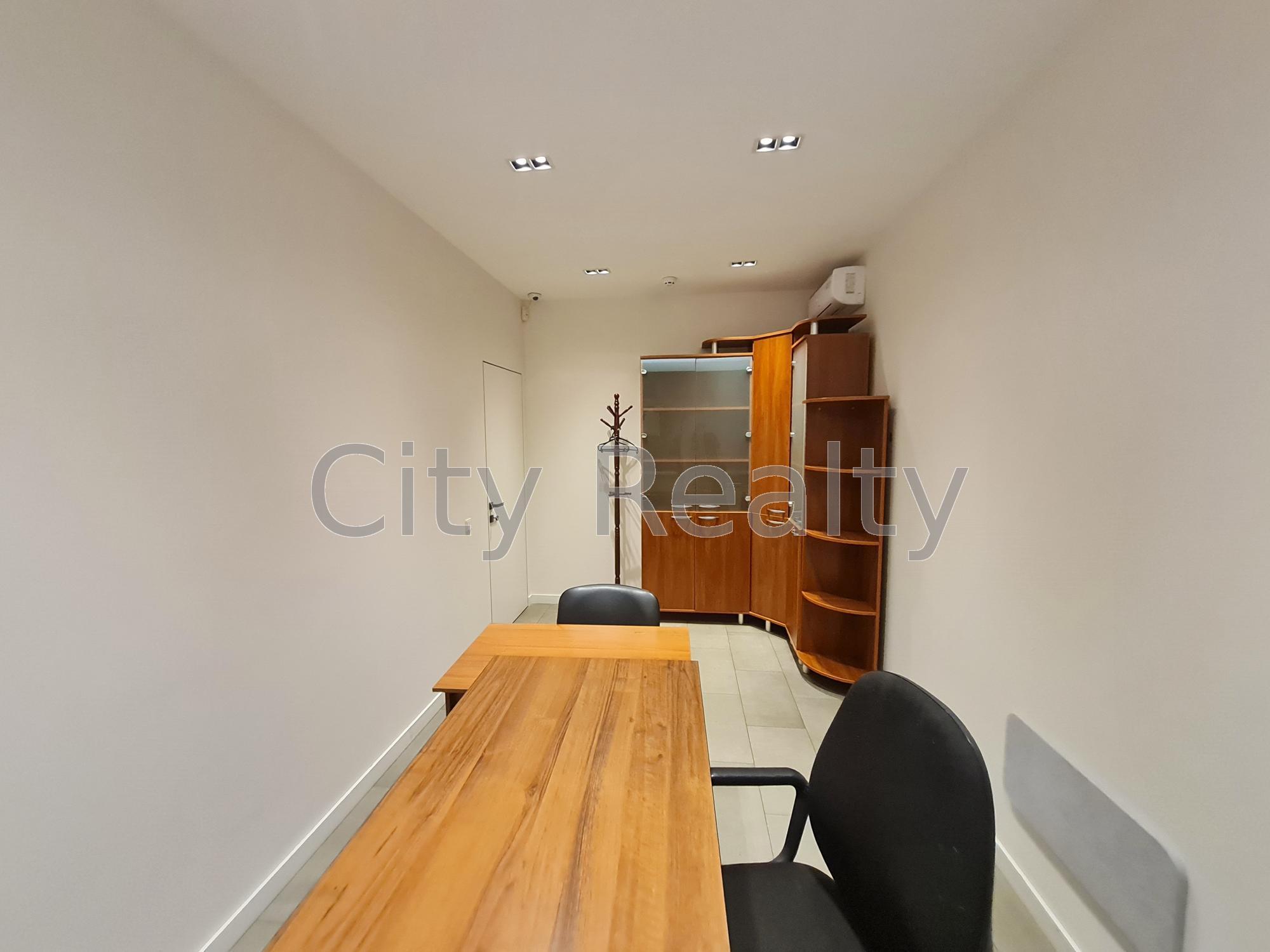 Оренда офісу 87 м², Шовковична вул., 7А