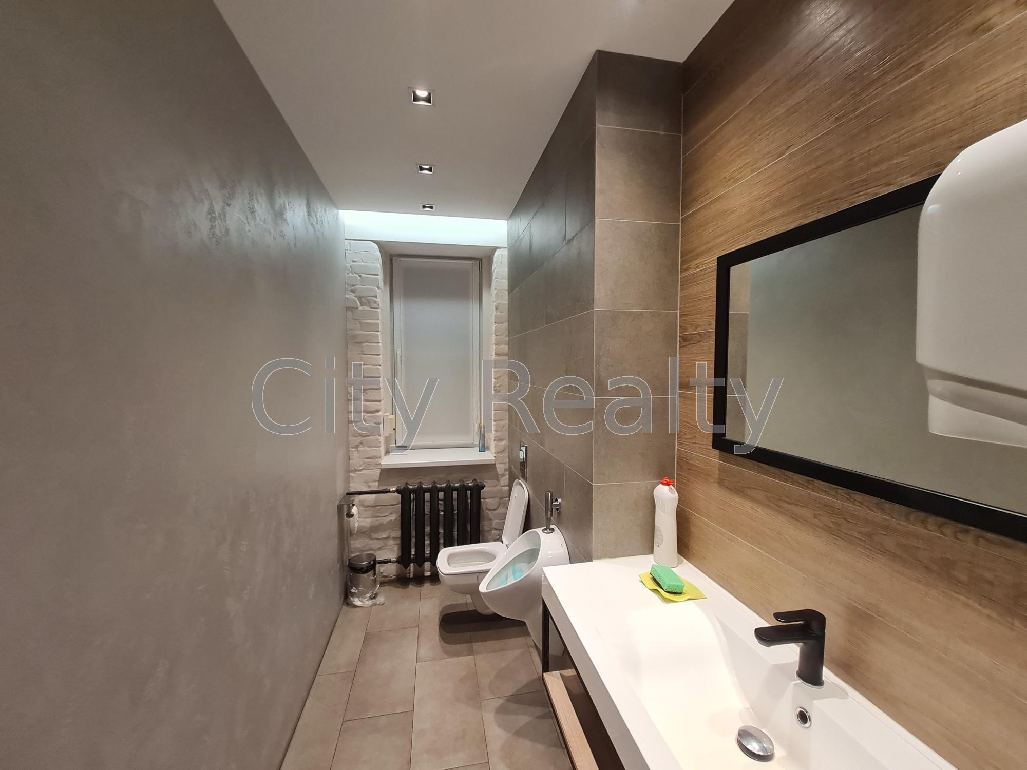 Оренда офісу 87 м², Шовковична вул., 7А